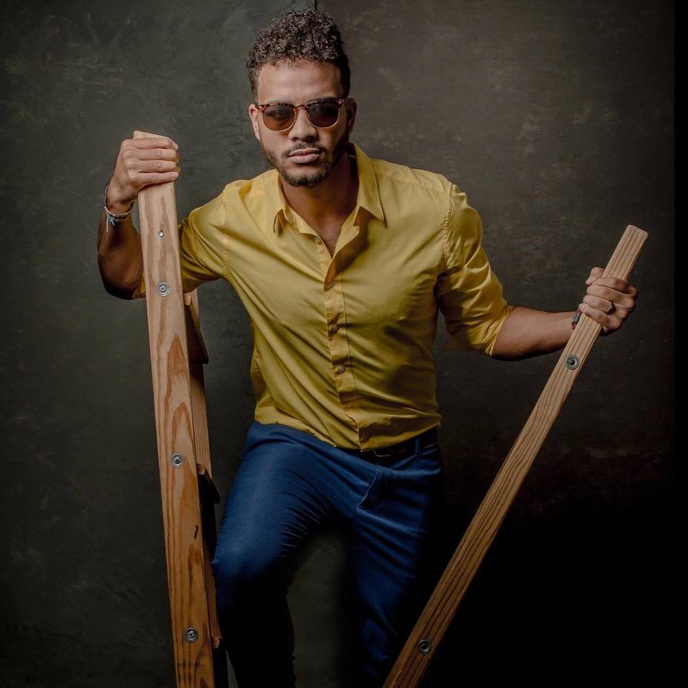 Meet your Posher, Sam